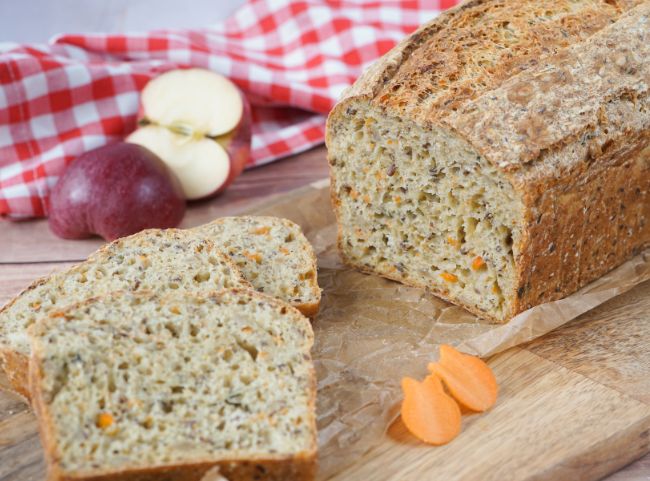 Apfel-M&ouml;hren-K&ouml;rnerbrot