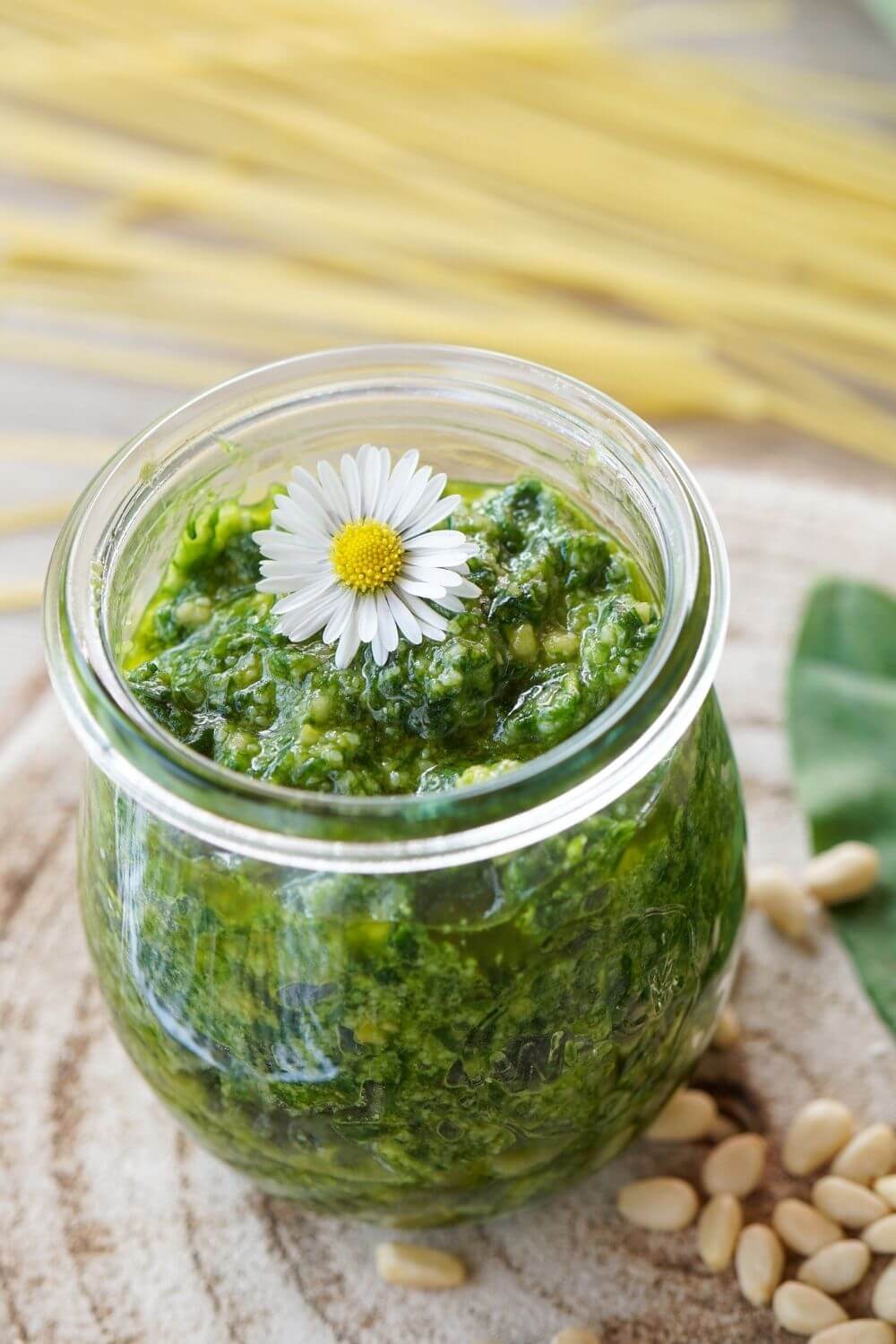 Bärlauchpesto - Das Blitzrezept Bärlauchpesto - Das Blitzrezept