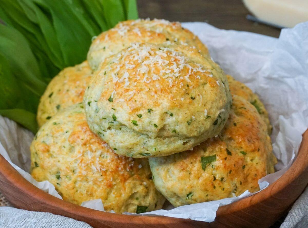 Bärlauchbrötchen, die Frühlingsgefühle wecken