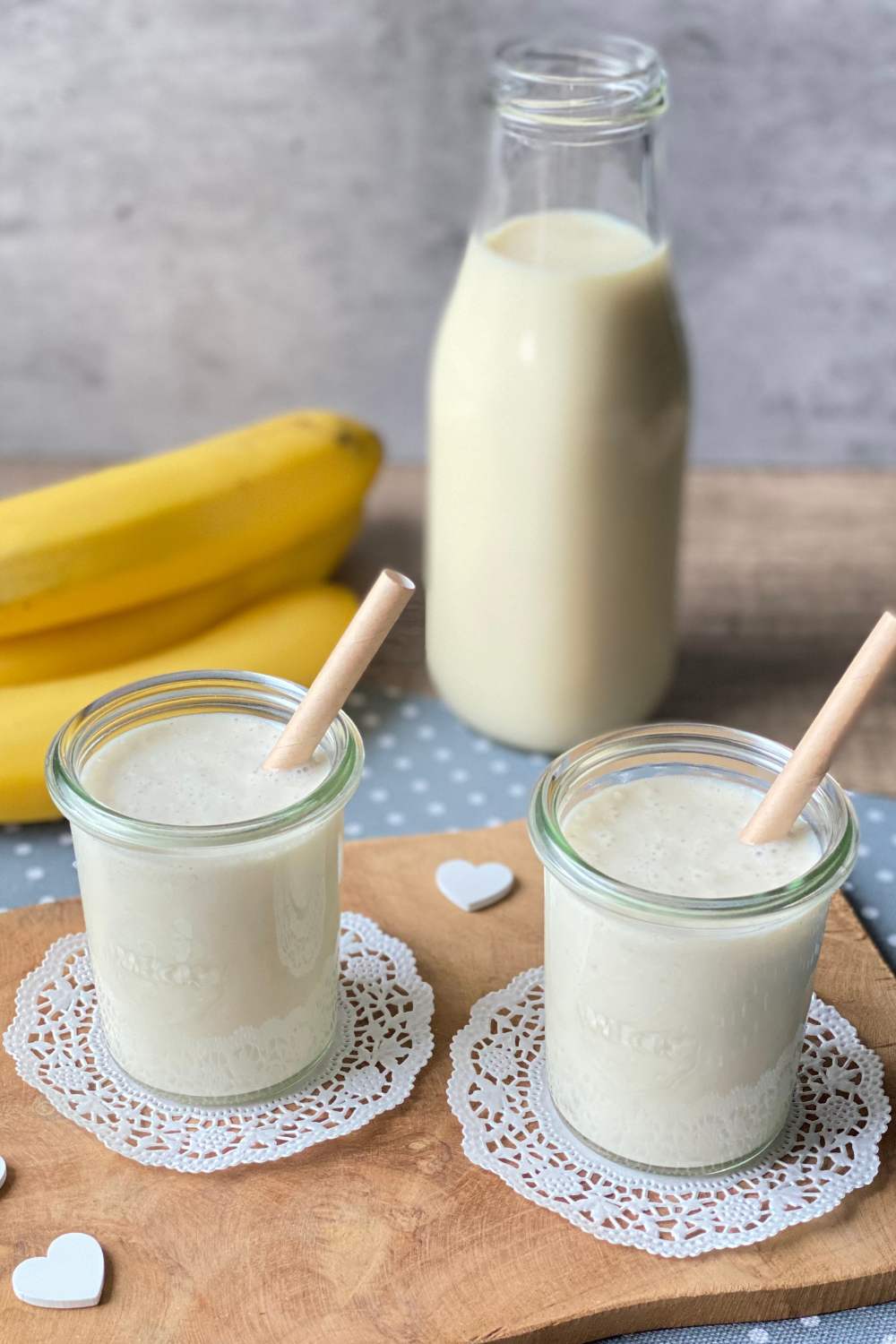 Bananenmilch Rezept – schnell, gesund und ohne Zucker Bananenmilch Rezept – schnell, gesund und ohne Zucker