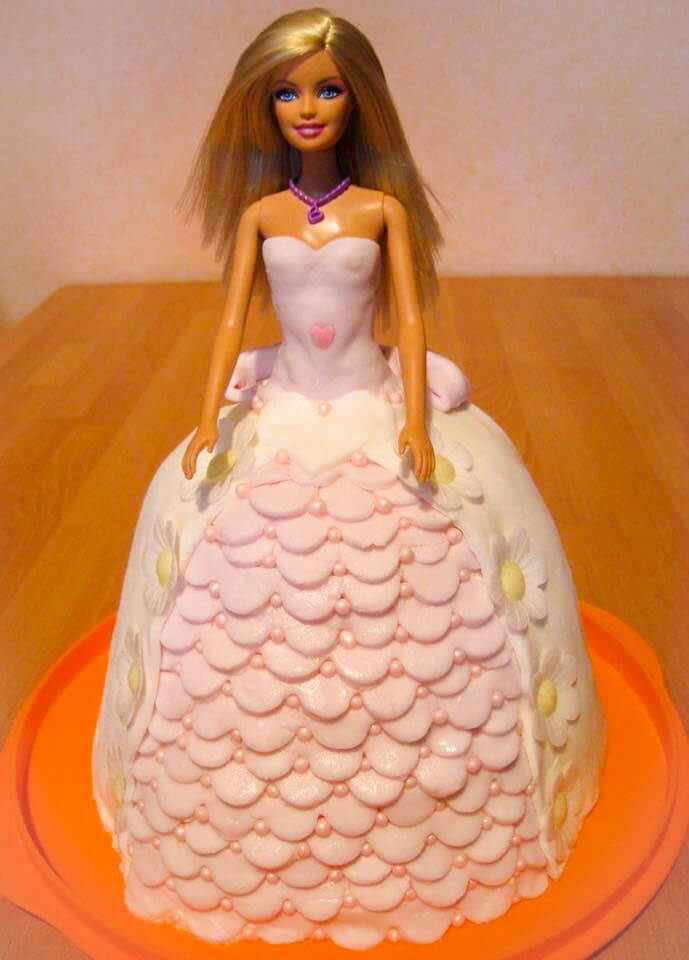 Barbie Torte Barbie Torte