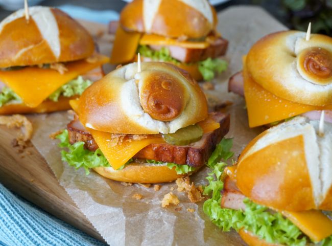 Bayerische Leberk&auml;se Burger