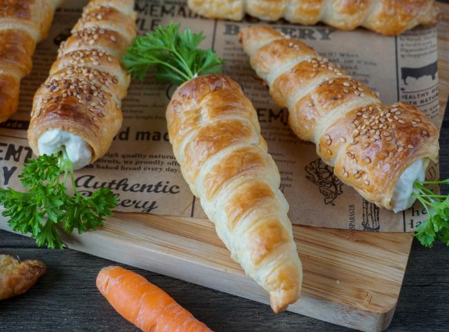 Bl&auml;tterteig M&ouml;hren Ostern backen