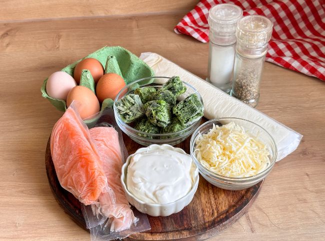 Bl&auml;tterteig Quiche frischer Lachs Zutaten