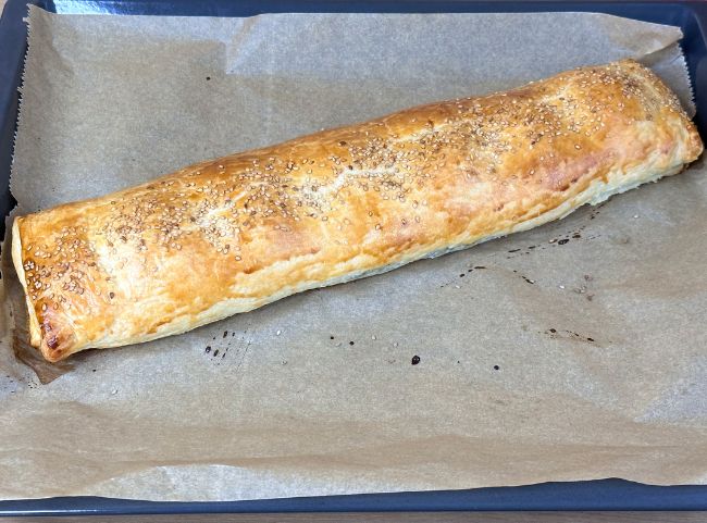 Blätterteig Spinatstrudel backen Blätterteig Spinatstrudel backen