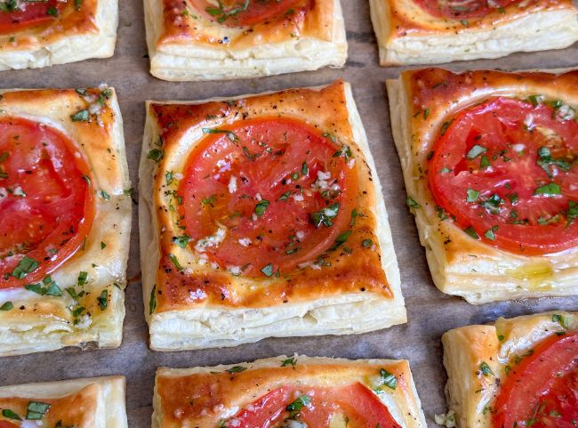 Bl&auml;tterteig Tomaten