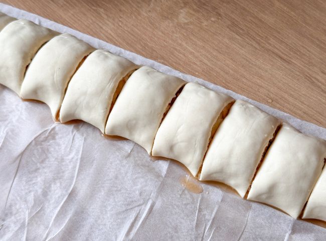 Blätterteig-Schnecken Heißluftfritteuse Apfelfüllung Blätterteig-Schnecken Heißluftfritteuse Apfelfüllung