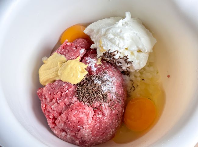 Blumenkohlbombe Hackfleisch Quark Blumenkohlbombe Hackfleisch Quark