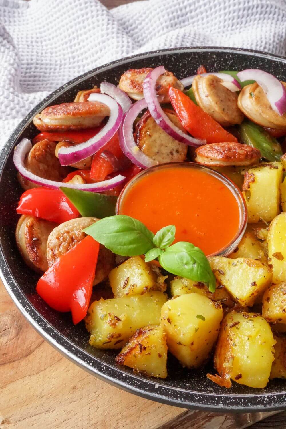 Bratwurstpfanne Bratwurstpfanne