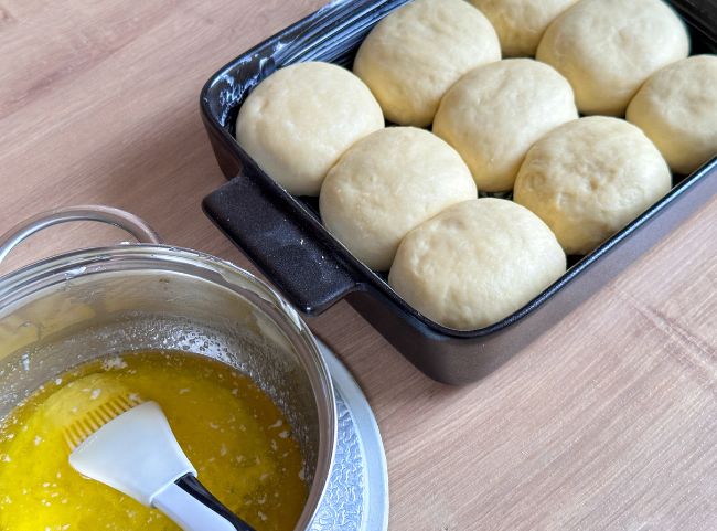 Buchteln mit Butter selber machen Buchteln mit Butter selber machen