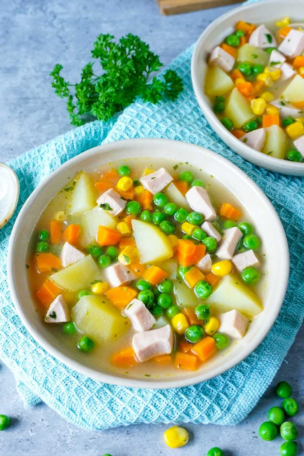 Bunter Gem&uuml;seeintopf mit Kartoffeln und Fleischwurst