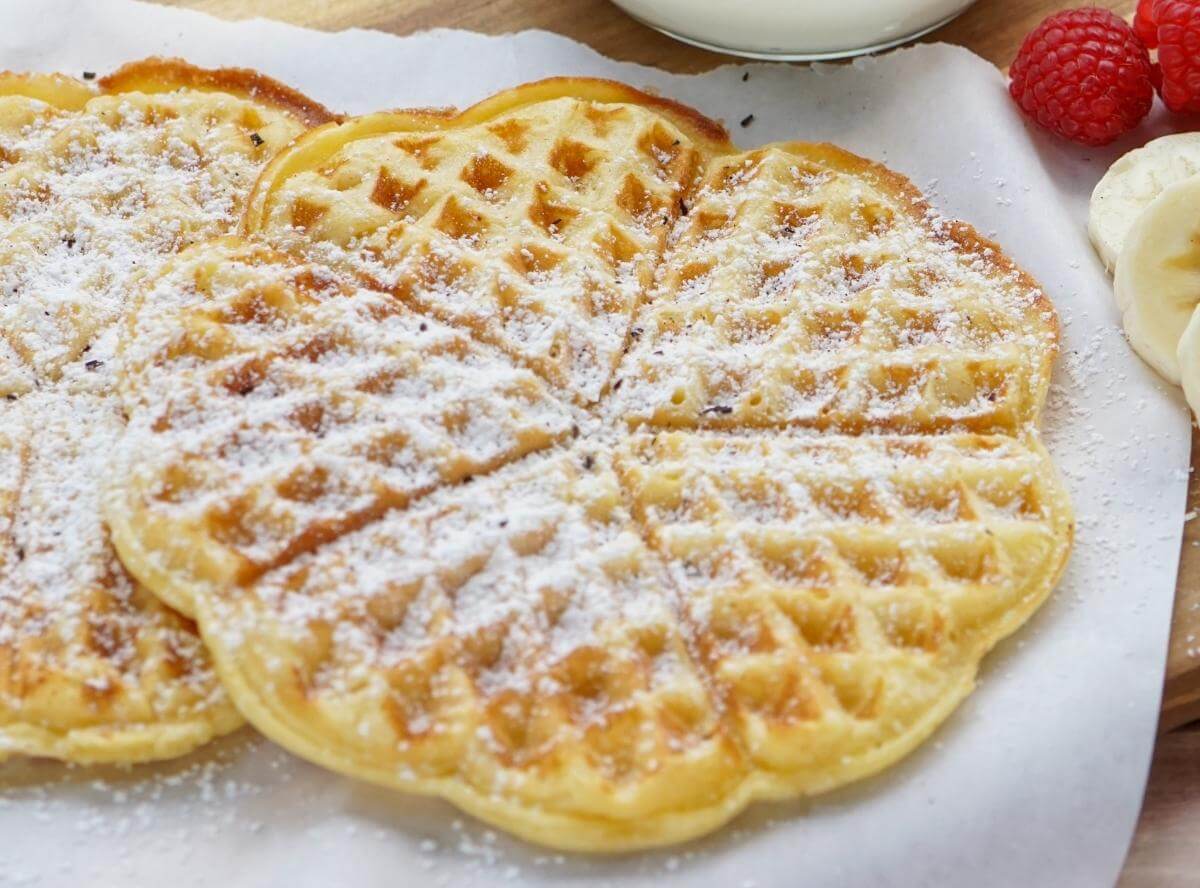 Buttermilchwaffeln - einfach, fluffig und knusprig