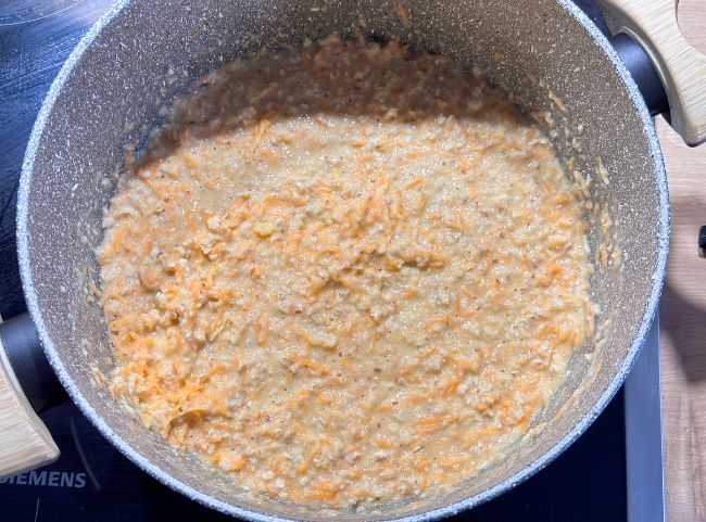 Carrot Cake Porridge mit Apfel Möhre kochen Carrot Cake Porridge mit Apfel Möhre kochen