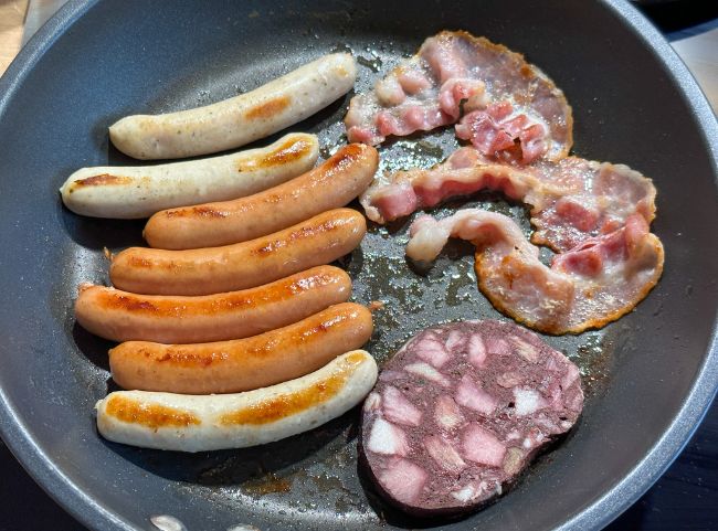 Englisches Frühstück Würstchen Englisches Frühstück Würstchen