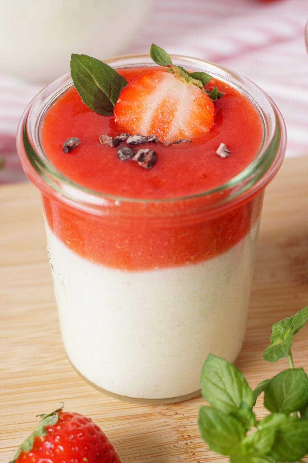 Grießbrei mit Erdbeeren Grießbrei mit Erdbeeren
