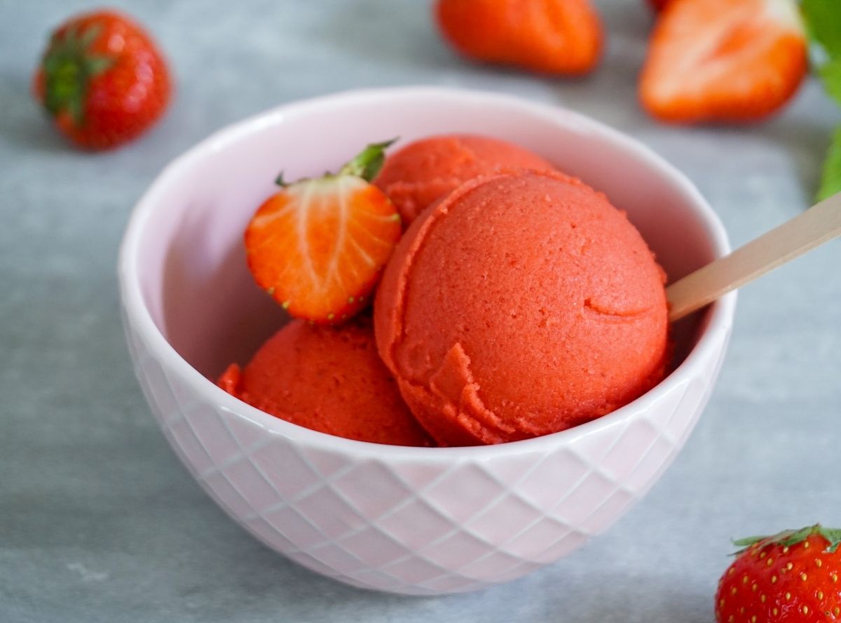 Erdbeersorbet – einfach erfrischend lecker