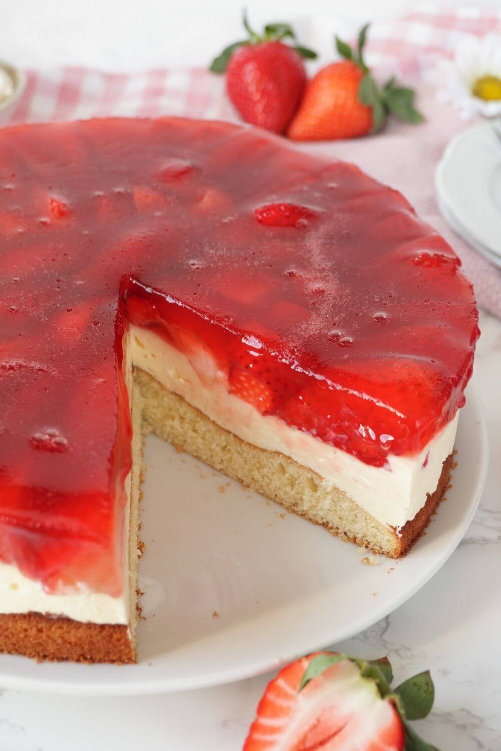 Omas Erdbeerkuchen mit Puddingcreme Omas Erdbeerkuchen mit Puddingcreme