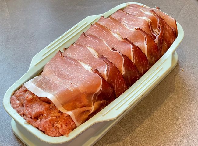 Falscher Hase mit Speck Falscher Hase mit Speck