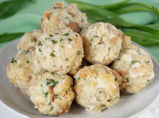 Semmelknödel mit Bärlauch Semmelknödel mit Bärlauch