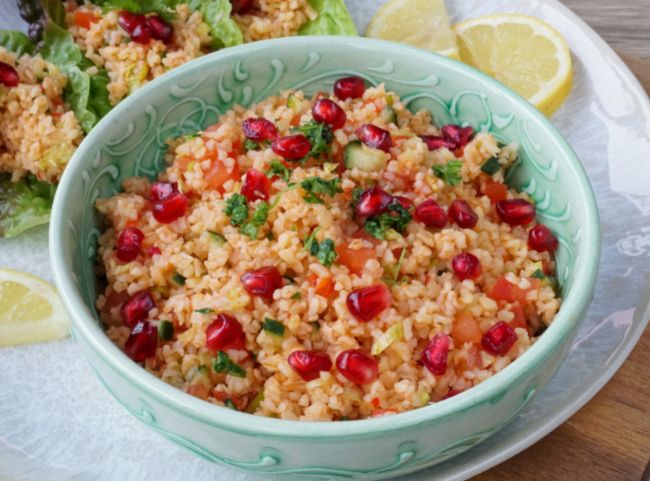 T&uuml;rkischer Bulgursalat (Kisir)