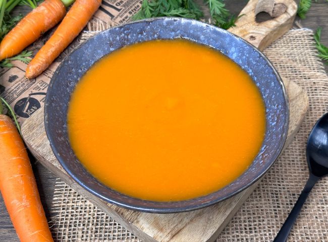 Karottensuppe als Hausmittel bei Durchfall Karottensuppe als Hausmittel bei Durchfall