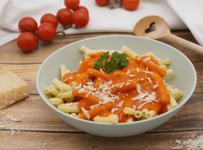 Einfache Tomatensauce - schnelles Rezept für Kinder und Familie Einfache Tomatensauce - schnelles Rezept für Kinder und Familie