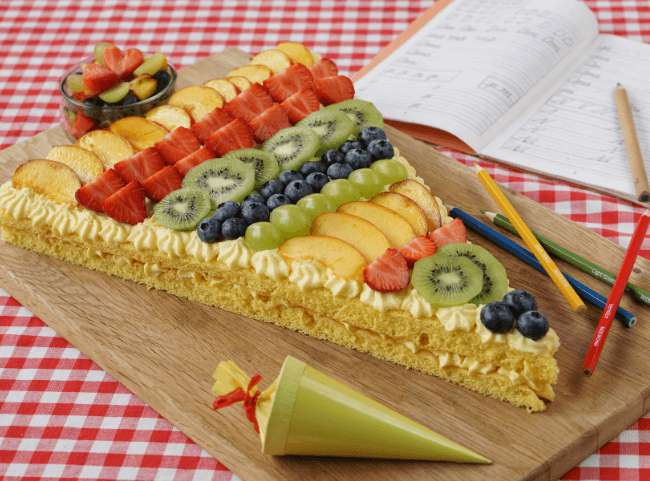 Obstkuchen zum Schulanfang Obstkuchen zum Schulanfang
