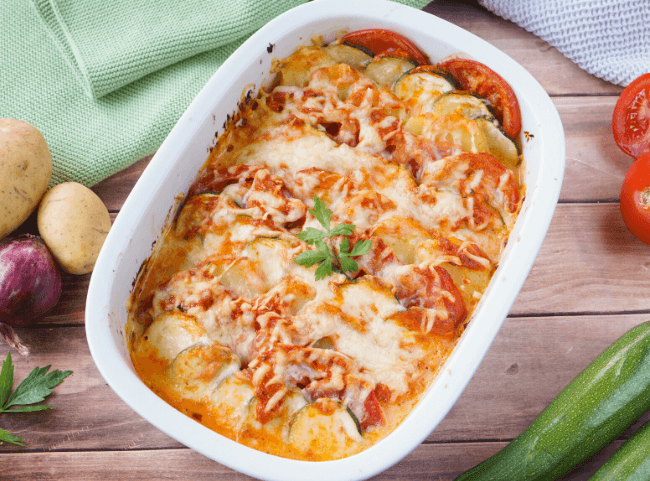 Tomaten-Zucchini-Kartoffel-Gratin Tomaten-Zucchini-Kartoffel-Gratin