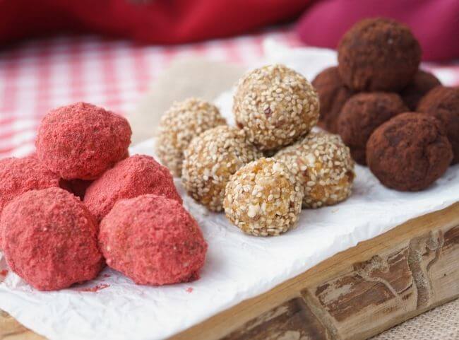 Energiebällchen selber machen - Rezept auch für Thermomix Energiebällchen selber machen - Rezept auch für Thermomix