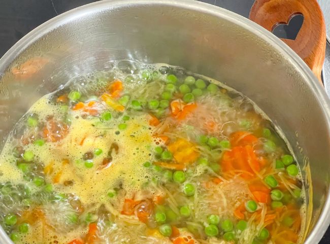 Frühlingssuppe selber machen Frühlingssuppe selber machen