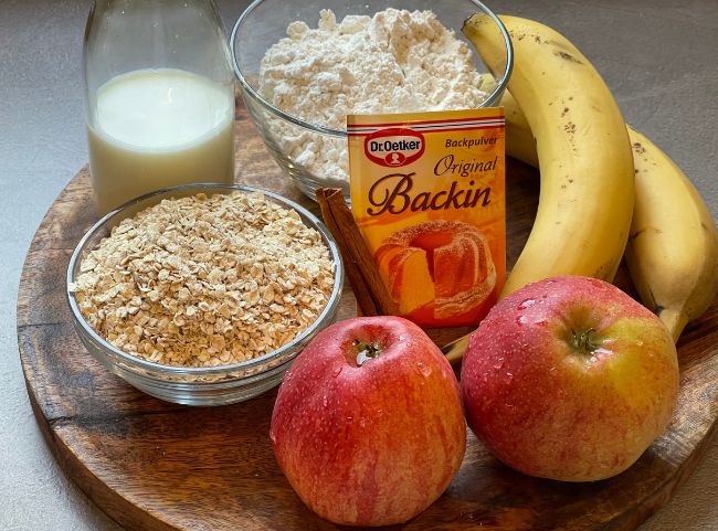 Fr&uuml;hst&uuml;cksmuffins mit Haferflocken