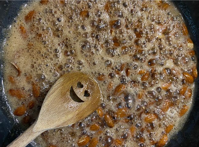 Gebrannte Mandeln kochen Gebrannte Mandeln kochen