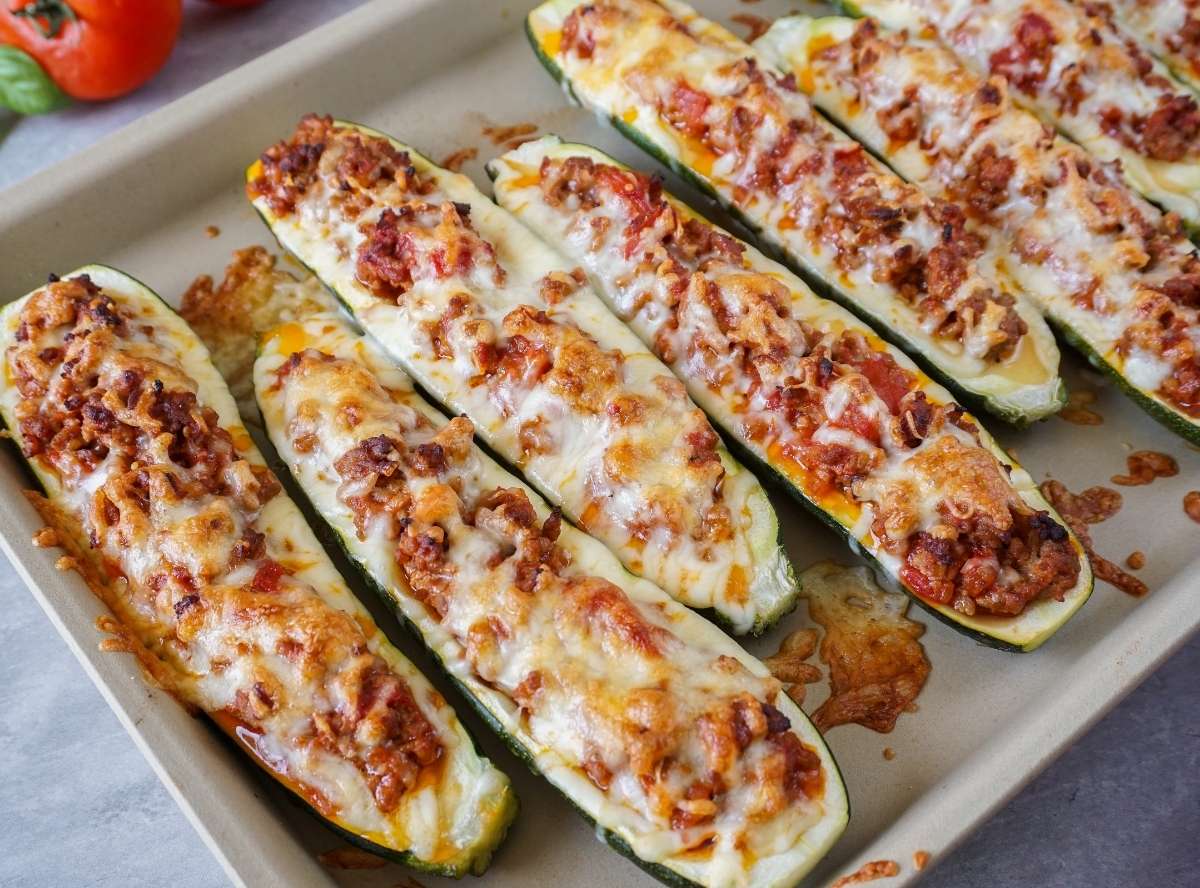 Gefüllte Zucchini