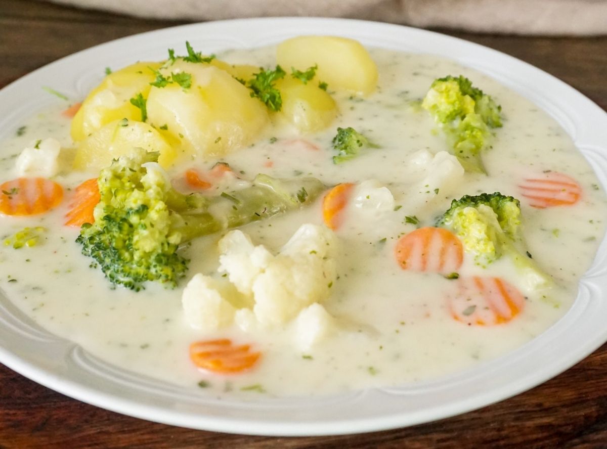 Gemüse in Sauce