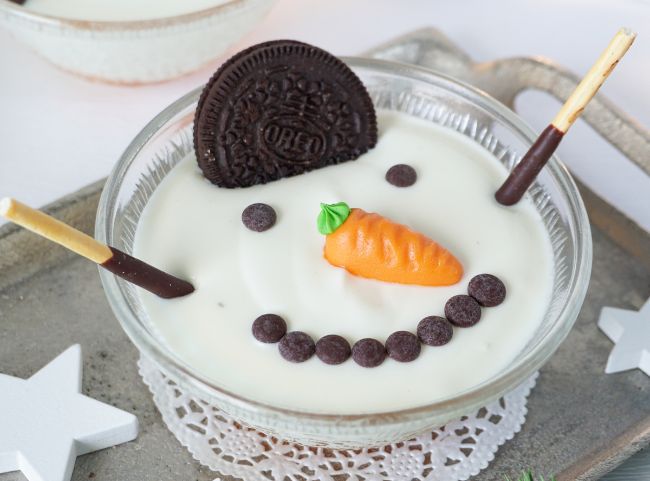 Geschmolzener Schneemann Dessert