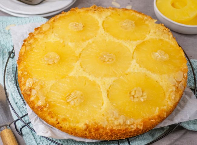Gestürzter Ananaskuchen Gestürzter Ananaskuchen