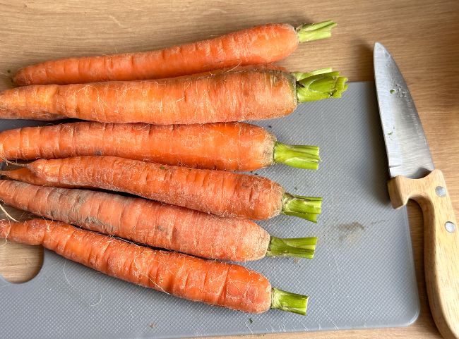 Glasierte Möhren vorbereiten Glasierte Möhren vorbereiten