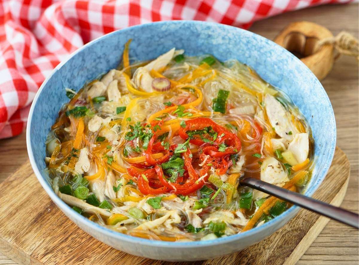 Glasnudelsuppe