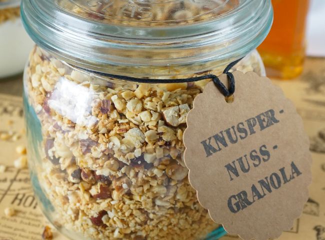 Granola mit N&uuml;ssen