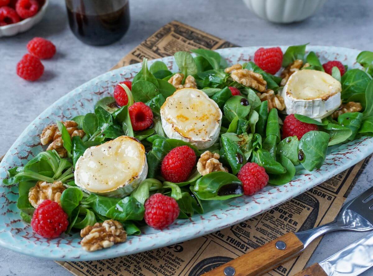 gratinierter Ziegenk&auml;se Salat