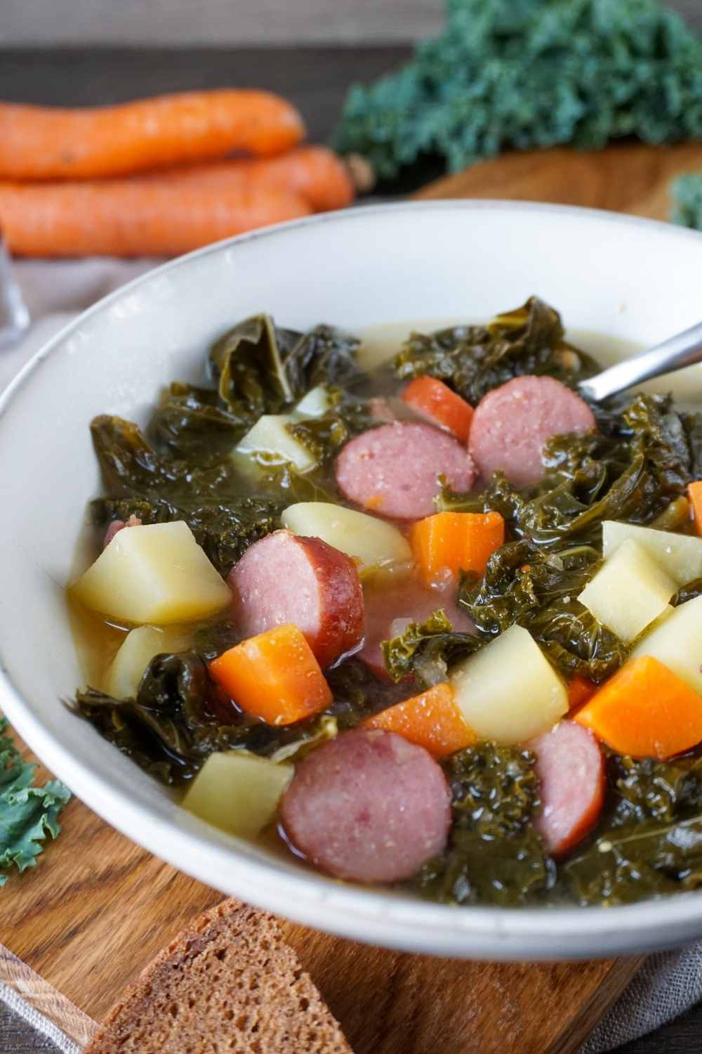 Gr&uuml;nkohleintopf mit Kartoffeln