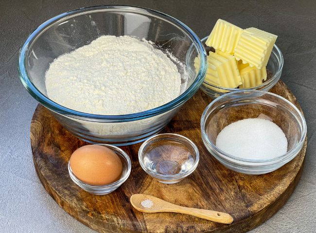 Grundrezept M&uuml;rbeteig Zutaten