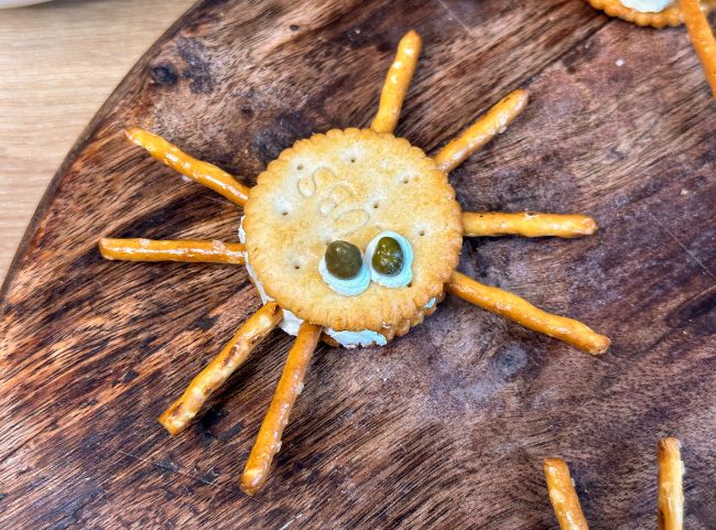 Herzhafte Spinnencracker Halloween Augen Herzhafte Spinnencracker Halloween Augen