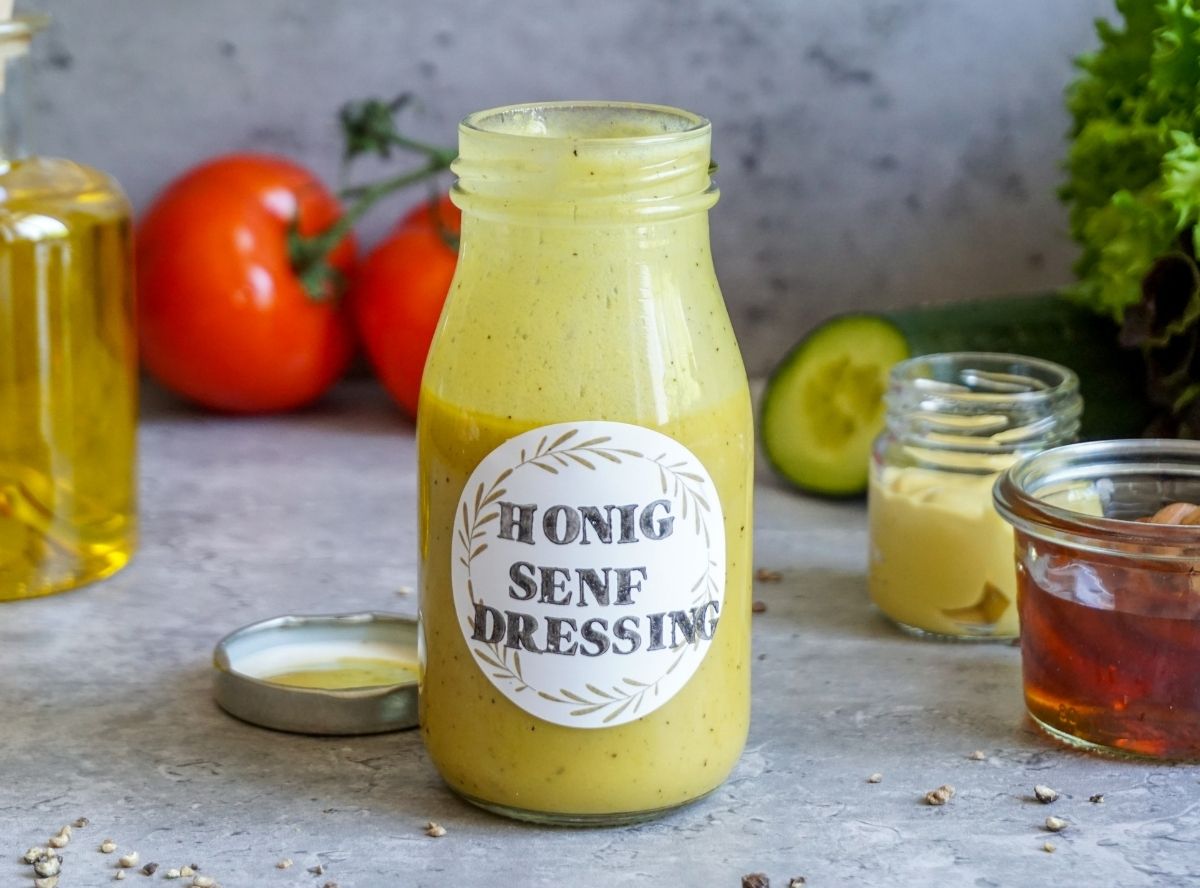 Honig-Senf-Dressing – cremig & in 5 Minuten fertig