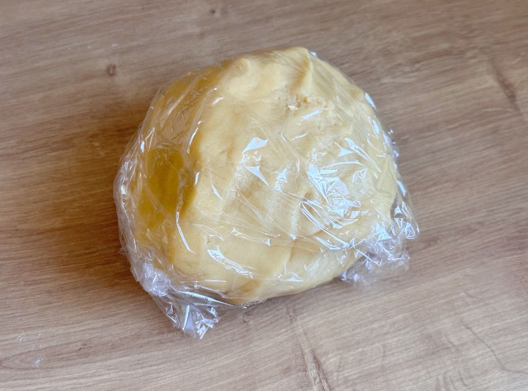 Keksstäbchen backen aus Mürbeteig Keksstäbchen backen aus Mürbeteig