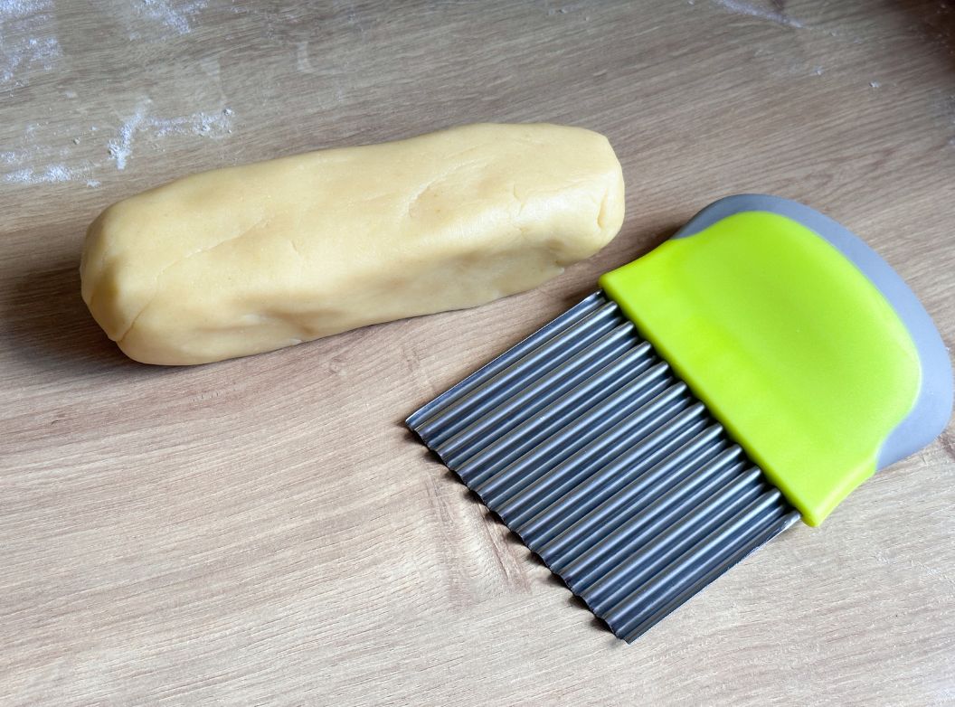 Kekse backen mit Wellenschneider Kekse backen mit Wellenschneider