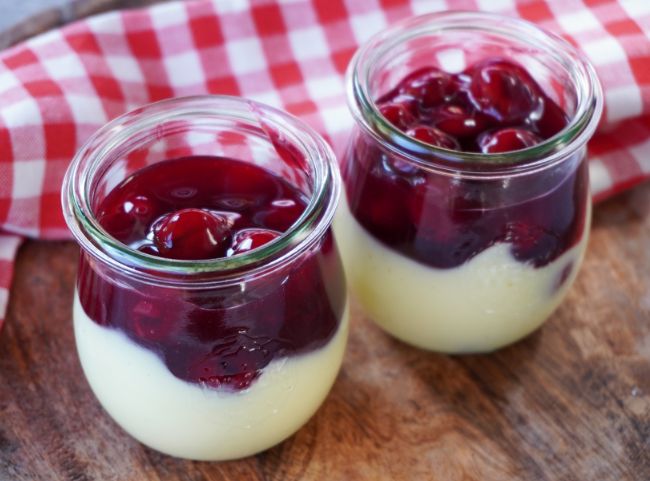 Kirschgr&uuml;tze Vanilleso&szlig;e
