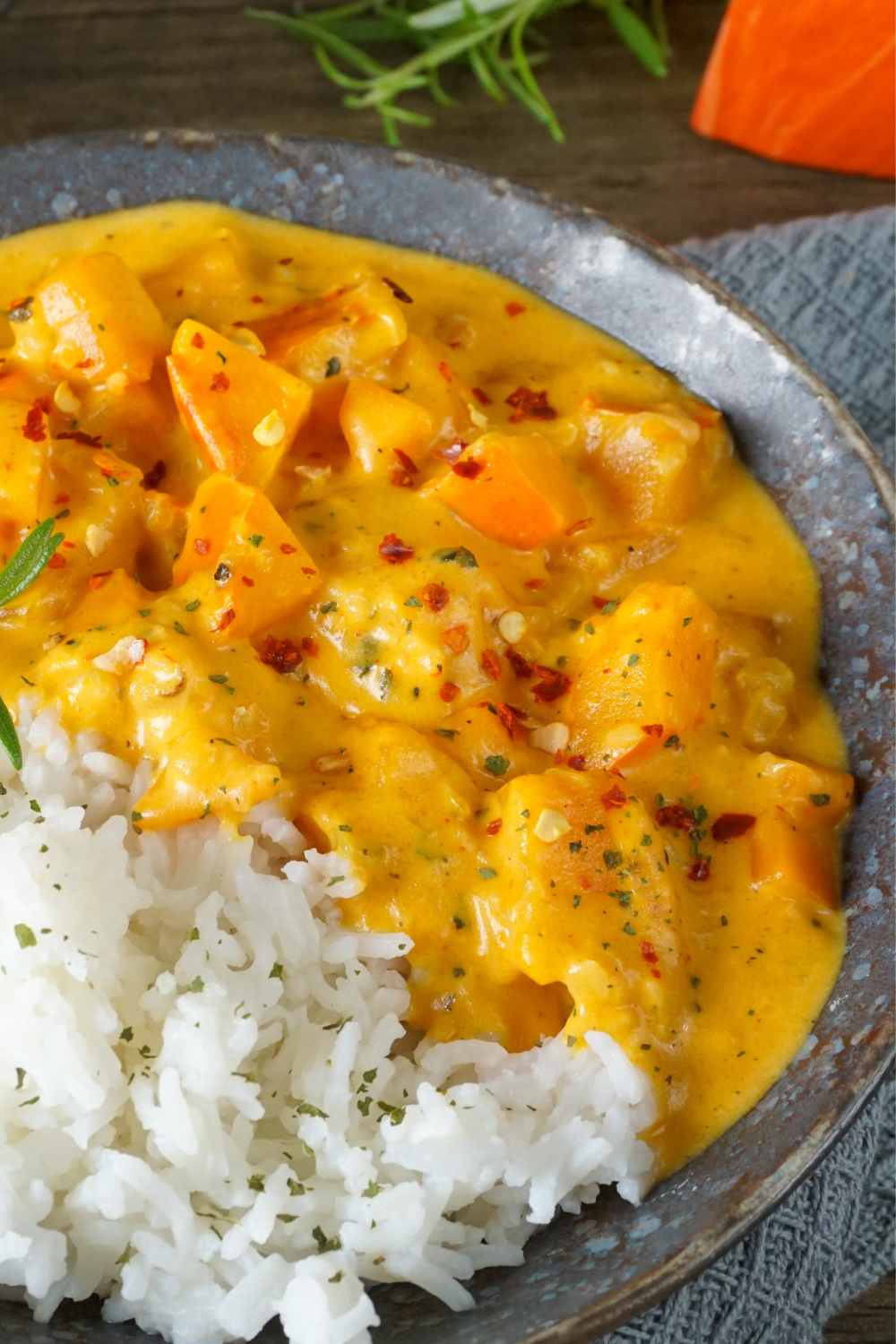 Kürbis-Curry mit Kokosmilch Kürbis-Curry mit Kokosmilch