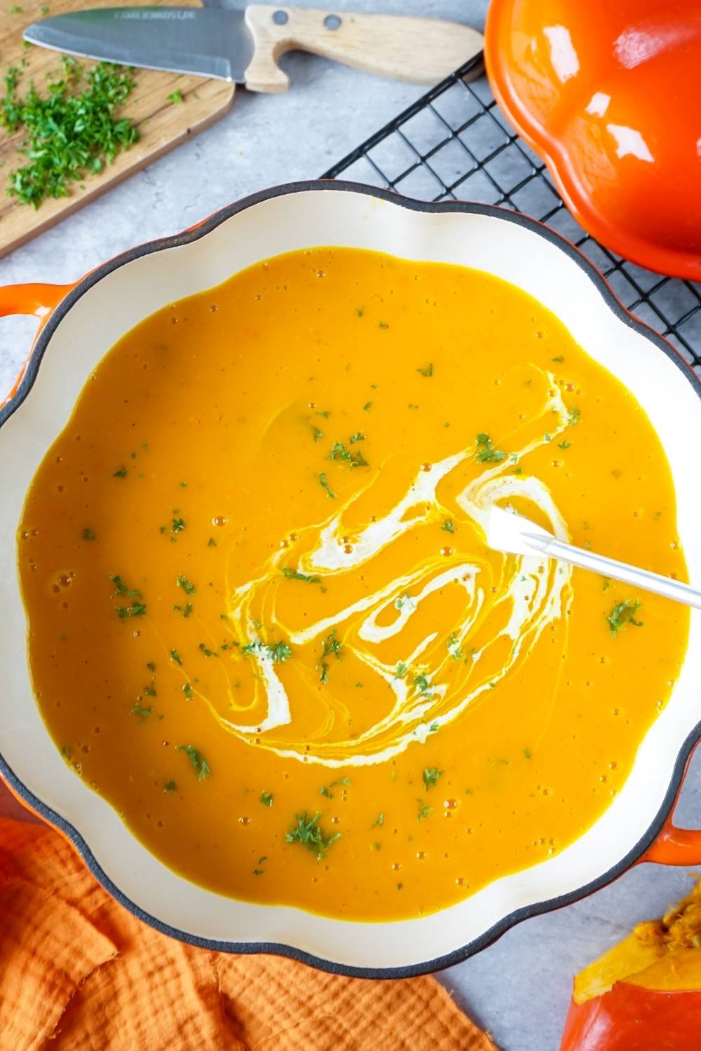 Kürbissuppe: Das einfache Rezept für Kürbisfans! Kürbissuppe: Das einfache Rezept für Kürbisfans!