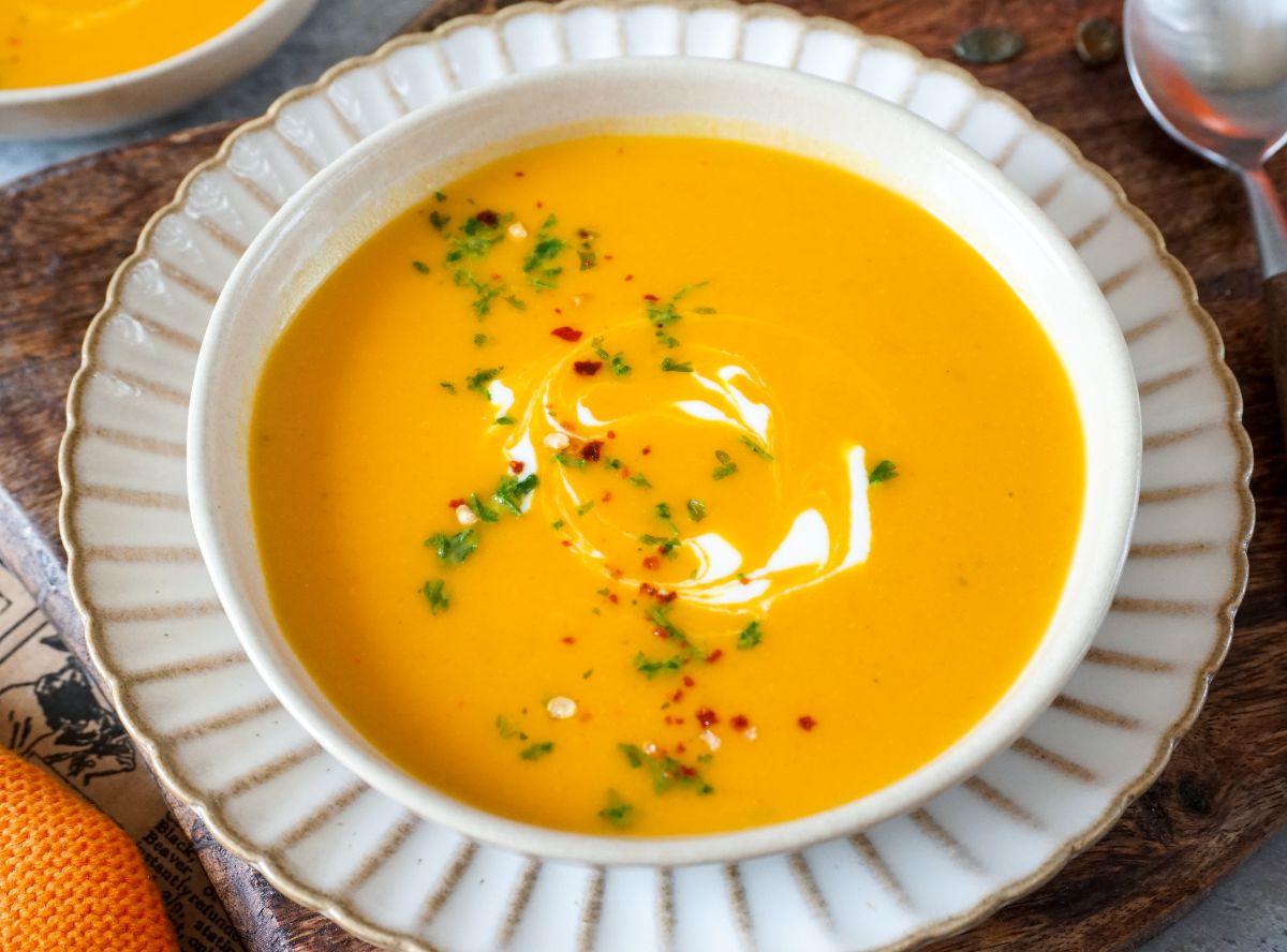 Kürbissuppe mit Kokosmilch – unglaublich cremig